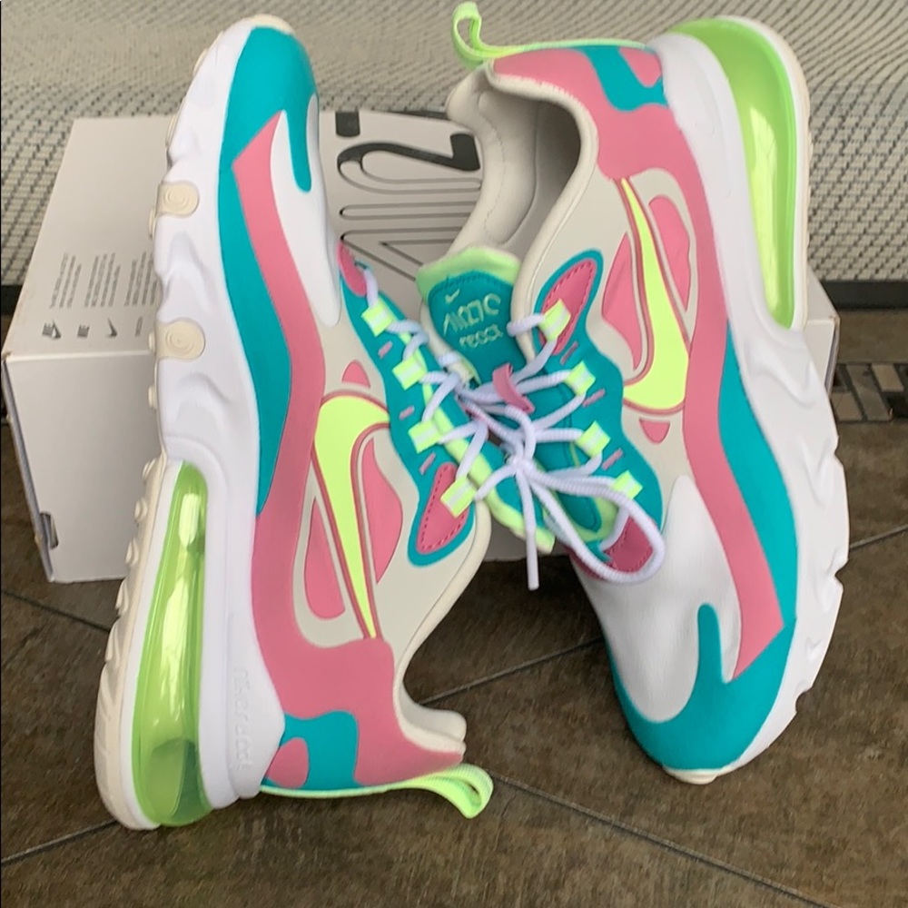 NIKE W AIR MAX 270 REACT white/barely volt - Picture 6 of 16